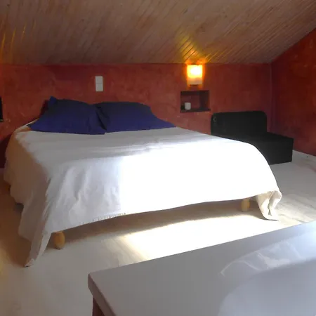 Les Gites Du Chateau La Robine-Sur-Galabre Room photo