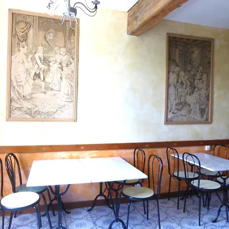 Les Gites Du Chateau La Robine-Sur-Galabre Room photo